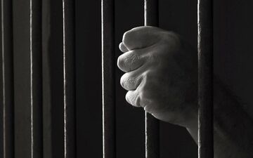 دادستان ملایر: خودکشی یکی از زندانیان کذب است