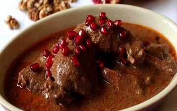 خورشت فسنجان خوشمزه و بدون گردو رو اینطوری درست کن/ جای گردو این که من میگم جایگزین کن!