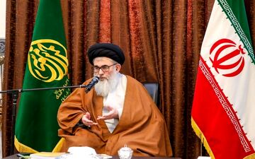 آیت‌الله دستغیب: استان فارس پدیدآورنده مجامع خیران در کشور است 