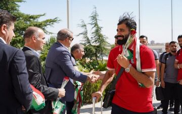 رؤیت دو بمب نقل و انتقالات در مهرآباد (عکس)