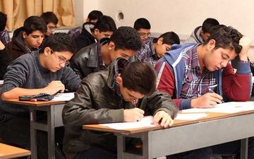 هشدار جدی به مدارس: دریافت پول برای کارنامه ممنوع است!