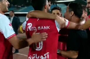 گل اول پرسپولیس به ملوان با گل به خودی + ویدیو