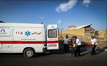 نجات معجزه آسای ۲ راننده در جاده ایلام -مهران