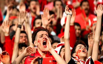 توئیت عجیب مازیار ناظمی، خون پرسپولیسی‌ها را به جوش آورد +عکس