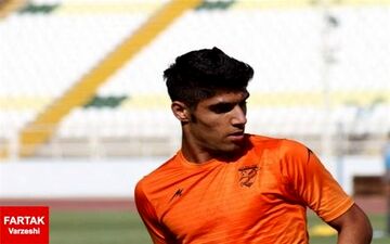 هافبک لیگ یکی مورد توجه سرمربی پرسپولیسی