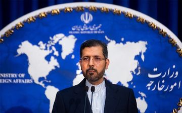 خطیب زاده: از مسدود کردن حق مردم ایران دست بردارید