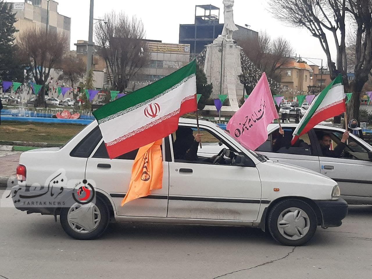 گزارش تصویری/ حضوری پر اقتدار از مردم کرمانشاه در راهپیمایی۲۲ بهمن