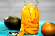 راز خوشمزگی ترشی انبه بندری و هندی + روش تهیه آسان