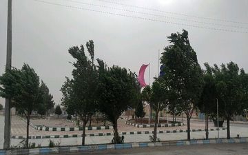 باد شدید برخی مناطق کردستان را فرا می‌گیرد