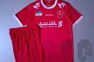 طلاق به خاطر یک پیراهن پرسپولیس؛ وقتی هواداری از کنترل خارج می‌شود
