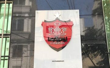 طرفدار پروپاقرص هافبک استقلالیِ پرسپولیس هستم! 
