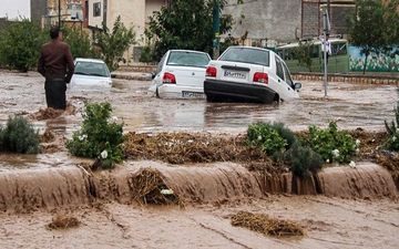 بارش برف و باران در ۲۰ استان/ مه گرفتگی در ۷ استان کشور