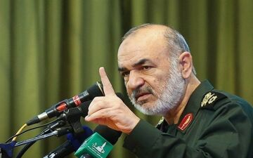 موشک ها سرمایه اصلی دفاعی ایران هستند
