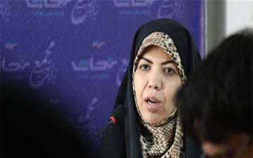 کادر درمانی خسته و فرسوده شده‌اند/ همه از ماسک استفاده کنند