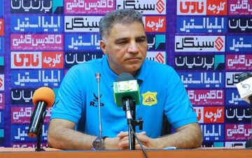سرمربی صنعت نفت: نظر خاصی در مورد پرسپولیس نداریم