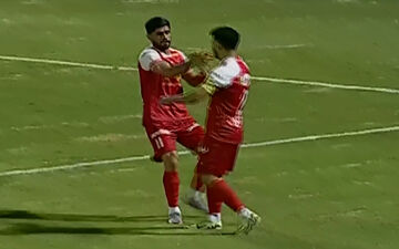 گل اول پرسپولیس به نفت آبادان با ضربه سر زیبای اسماعیلی‌ ‎فر | فیلم