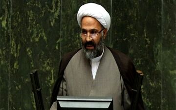 گویا ظریف فراموش کرده که وزیر خارجه جمهوری اسلامی ایران است