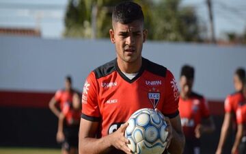 بمب نقل و انتقالاتی پرسپولیس رفتنی شد