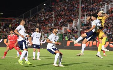 نُقل دهان پرسپولیسی‌ها در این روزها؛ «درویش حیا کن، پرسپولیس رو رها کن»