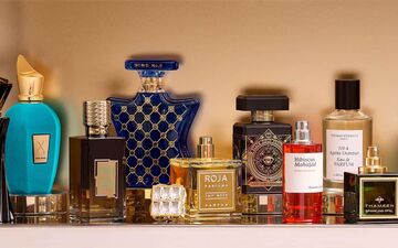 رایحه‌ای دلنشین که با شما می‌ماند: معرفی ماندگارترین عطرهای زنانه
