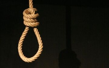 چرا بهمن ورمزیار اعدام شد؟