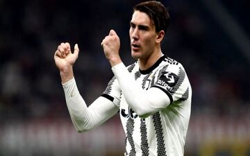 رقابت یونایتد، PSG و بایرن: ولاهوویچ در یووه نمی‌ماند