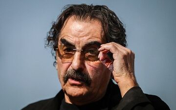 شهرام ناظری «برگریزان» را به مردم زلزله‌زده کرمانشاه تقدیم کرد