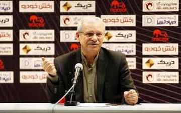 پاسخ نصیرزاده به شایعات هافبک دفاعی تراکتور