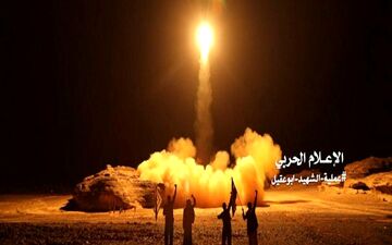 شلیک موشک بالستیک یمن به سمت مواضع شبه‌نظامیان در جنوب عربستان