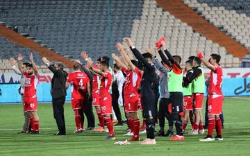 پرسپولیس تا هتریک قهرمانی چند امتیاز فاصله دارد؟