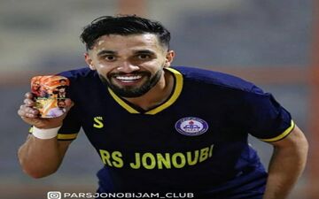 اعتراف مهاجم پارس جنوبی؛ رکورد عباس‌زاده وسوسه‌ام کرده است+فیلم