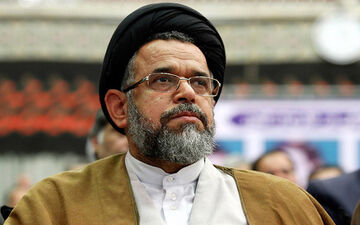 علوی: تقابل با ملت ایران، در افتادن با اراده است